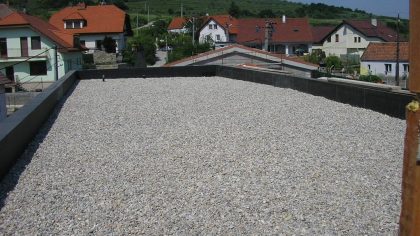 EPDM FÓLIE BALASTOVANÝ SYSTÉM