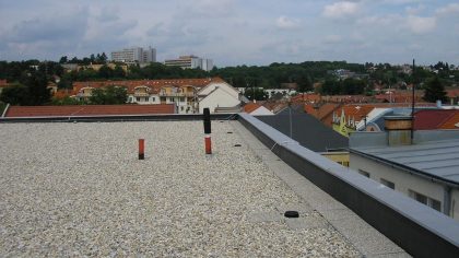 EPDM FÓLIE BALASTOVANÝ SYSTÉM
