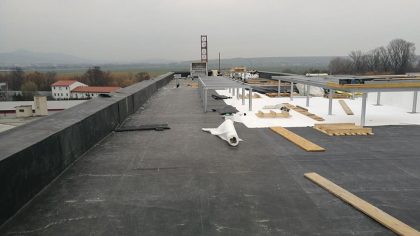 EPDM FÓLIE BALASTOVANÝ SYSTÉM