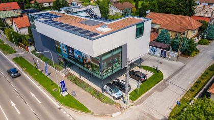 POLYFUNKČNÁ BUDOVA